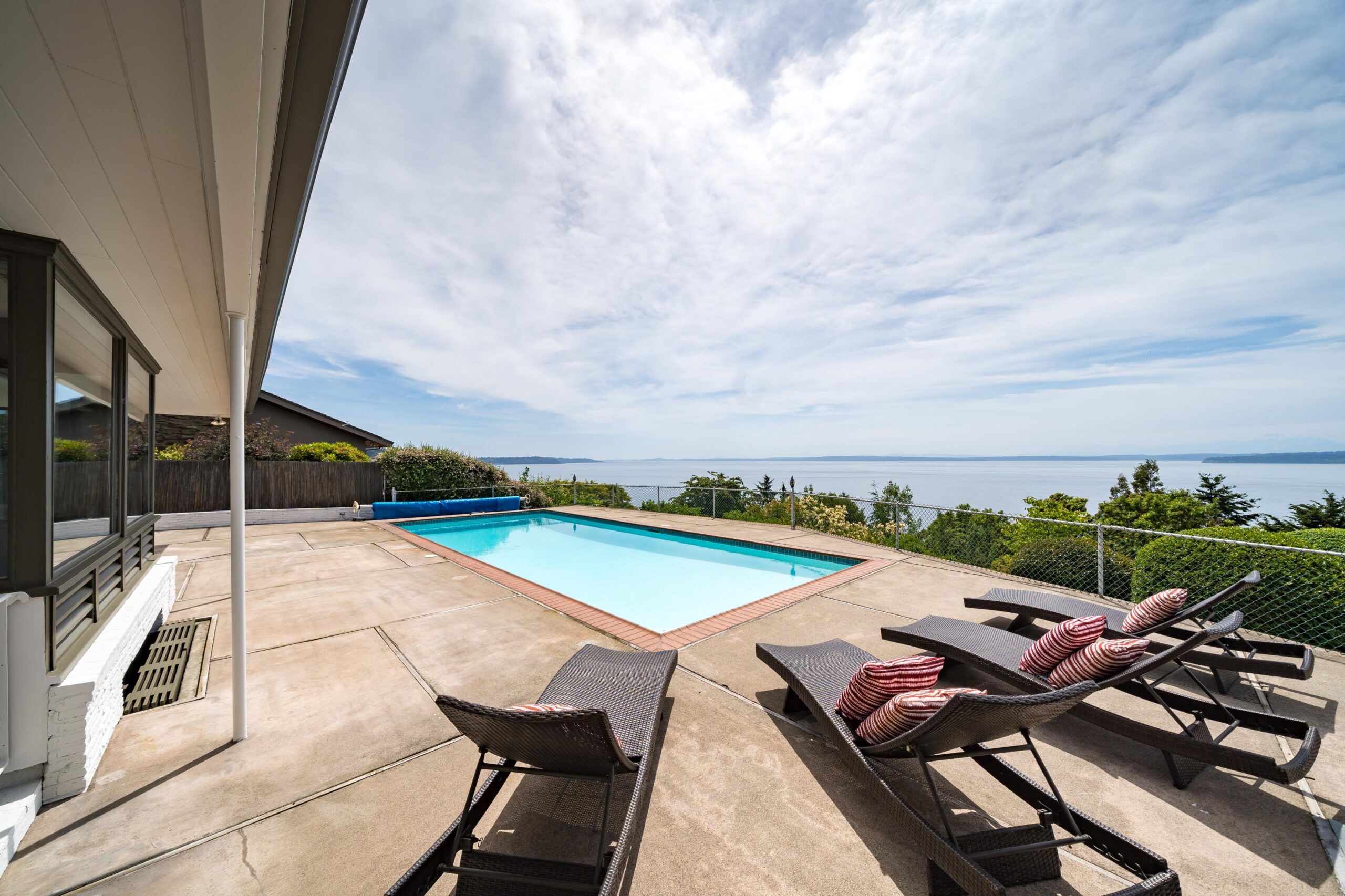 selling a home in Innis Arden, sell my Innis Arden home, Innis Arden real estate, Innis Arden homes for sale, Innis Arden Shoreline WA, listing a home in Innis Arden, Innis Arden Shoreline Washington, Innis Arden Seattle, Richmond Beach Shoreline WA, North Seattle real estate, Shoreline WA homes for sale, Shoreline Washington real estate agent, Innis Arden real estate agent, Windermere Shoreline WA, Terry Vehrs Windermere, luxury real estate Shoreline WA, Shoreline WA listing agent, home valuation Innis Arden